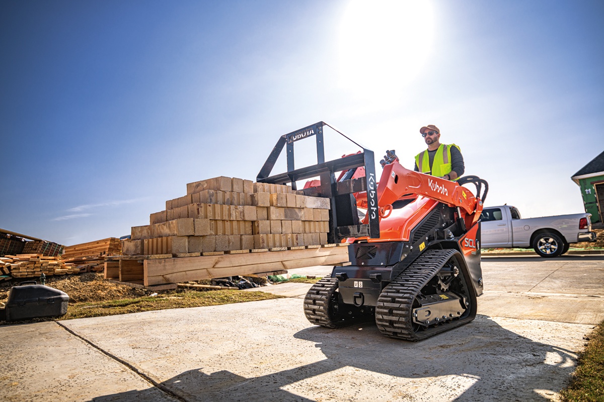 Kubota SCL1000 Stand-On Compact Loader with Pallet Fork