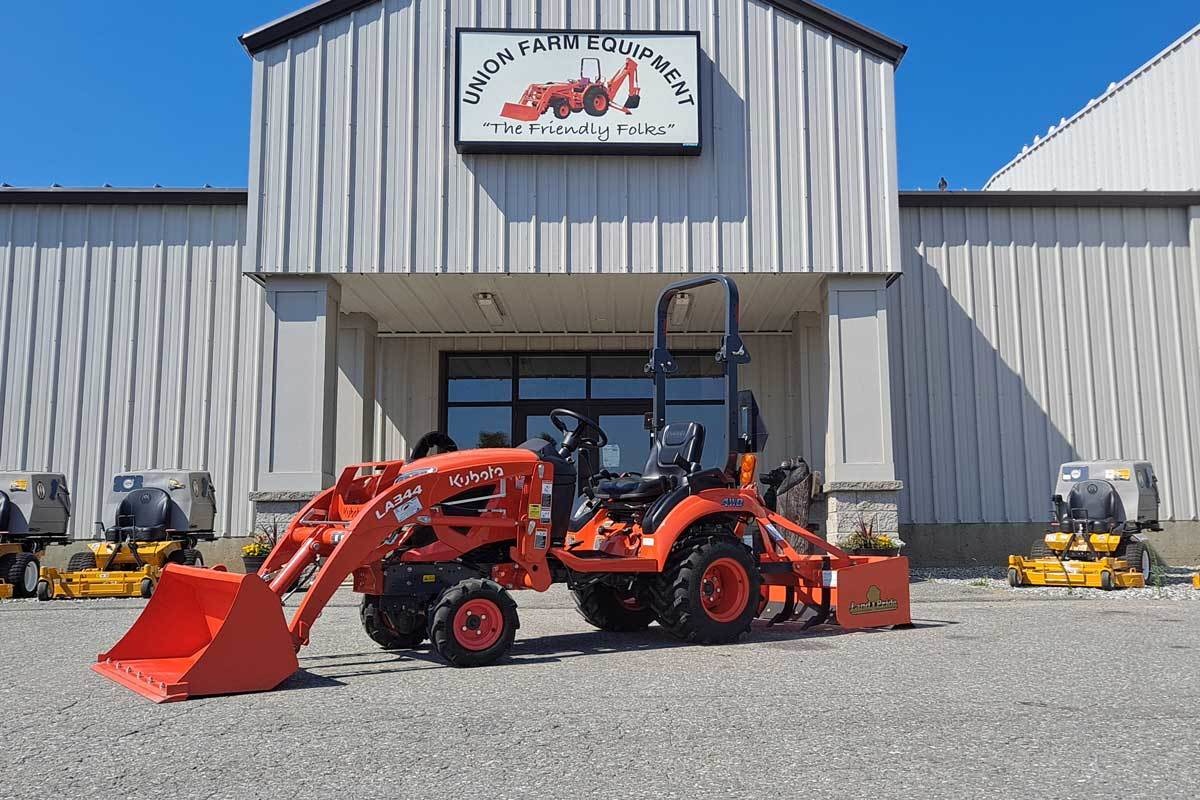 Kubota BX1880 Tractor with Loader and Land Pride BB1248 Box Blade